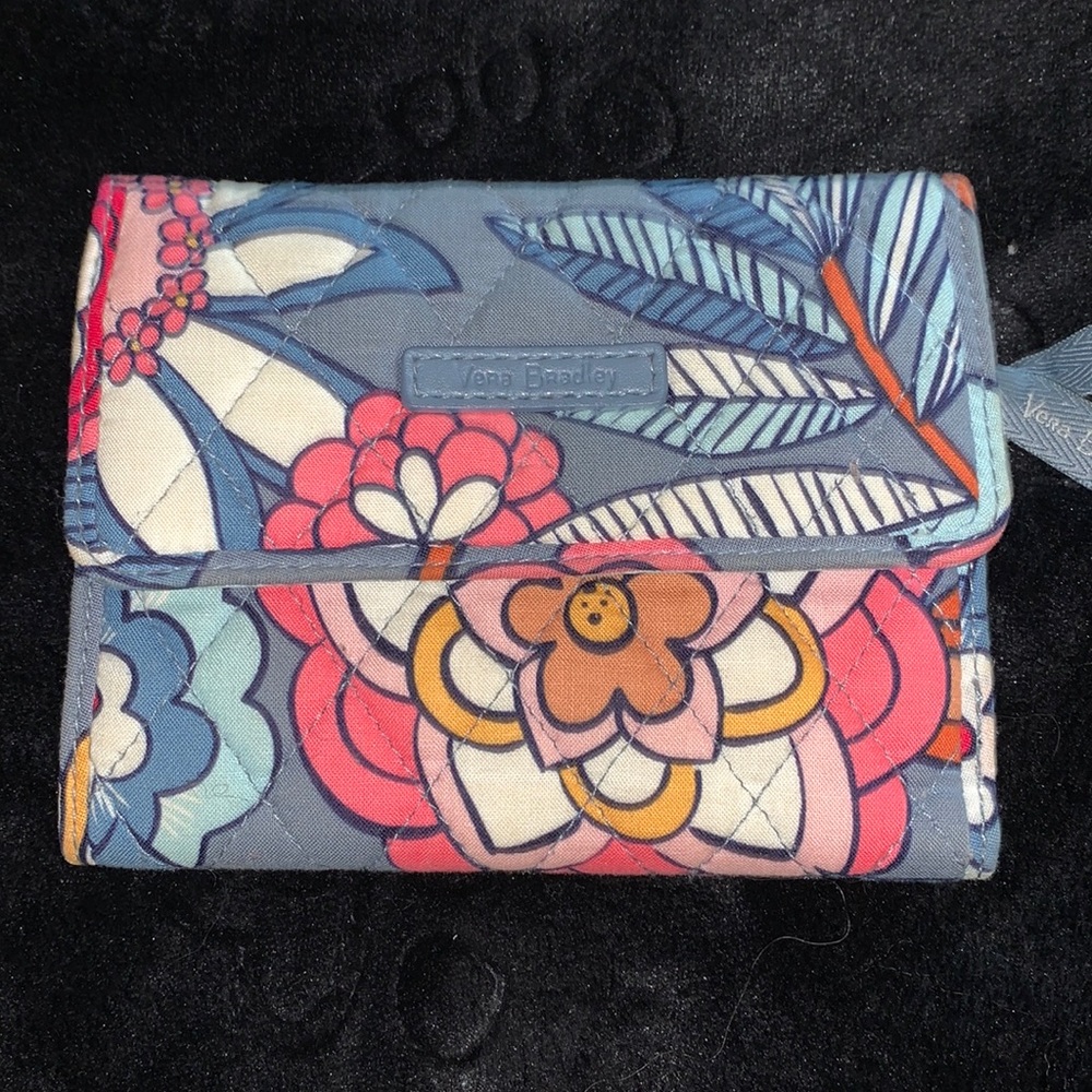 Vera Bradley  small wallet
